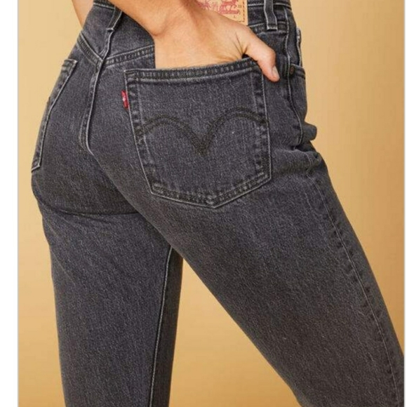 Levi's Denim - LEVIS Skinny high rise jeans. NWT. Size 27x28